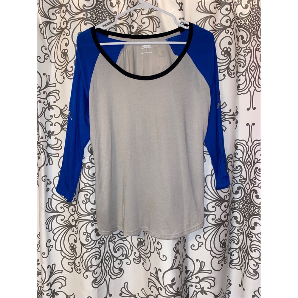 Express lightening bolt baseball tee ⚡️